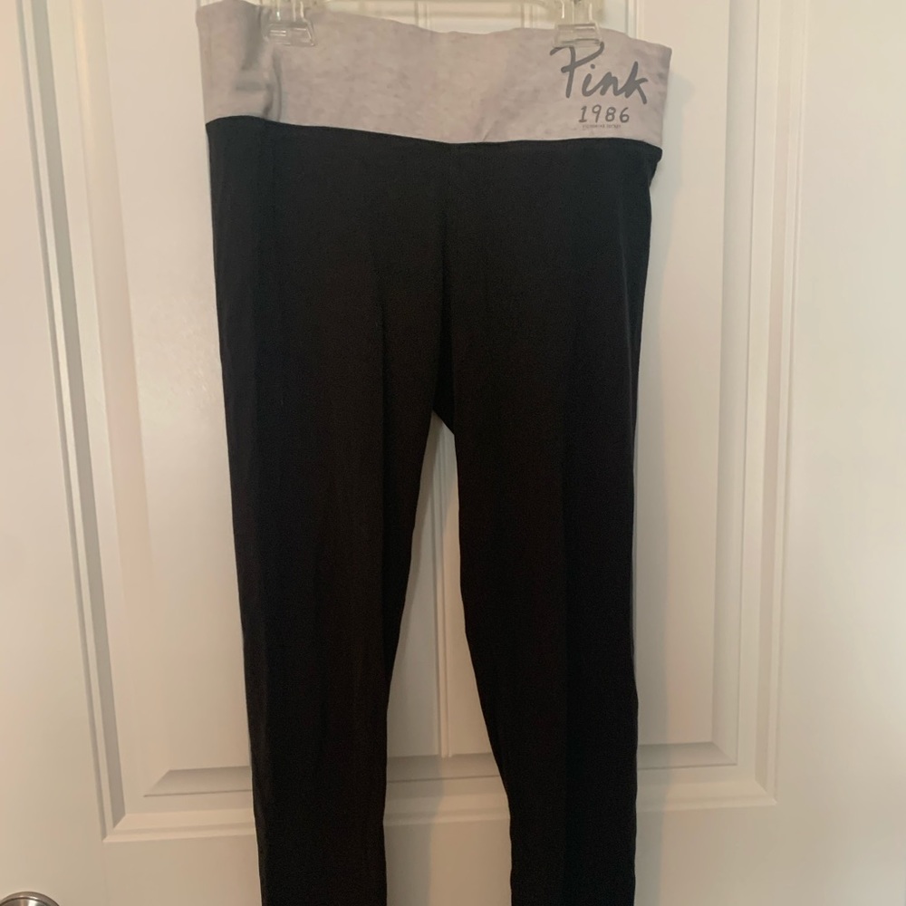 Victoria’s Secret PINK Skinny Yoga Pants